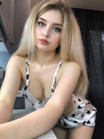 Проститутка Камила